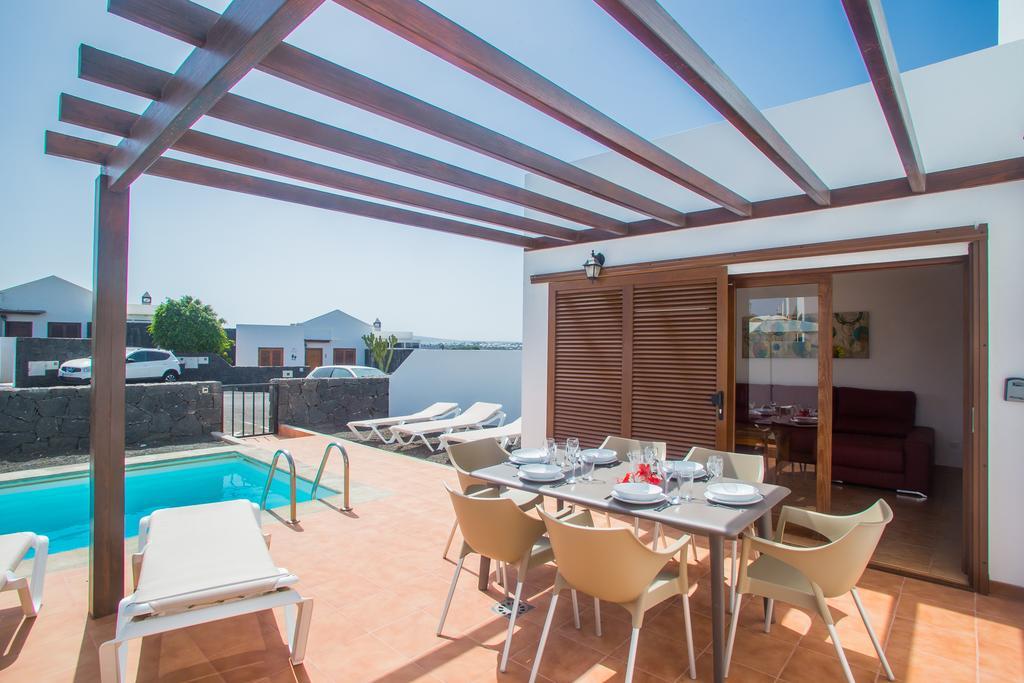 Villa Partidor Playa Blanca  Exterior photo