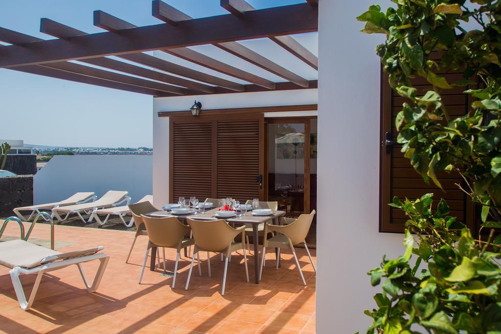 Villa Partidor Playa Blanca  Exterior photo
